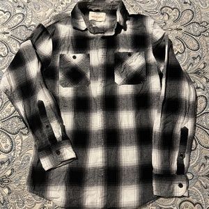 Ultimate Flannel Size small Black/White Flannel shirt